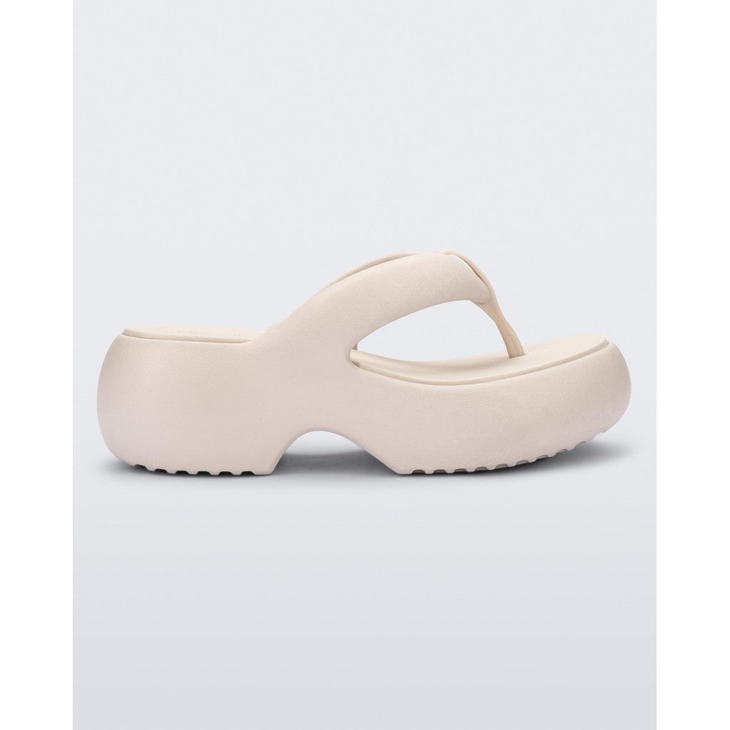 Melissa Melissa Free Fuzzy Platform Ad SANDAL BB480 BEIGE