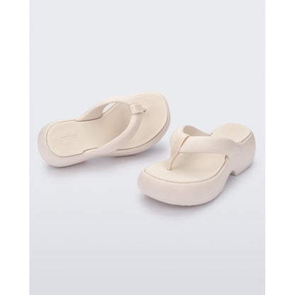 Melissa Melissa Free Fuzzy Platform Ad SANDAL BB480 BEIGE