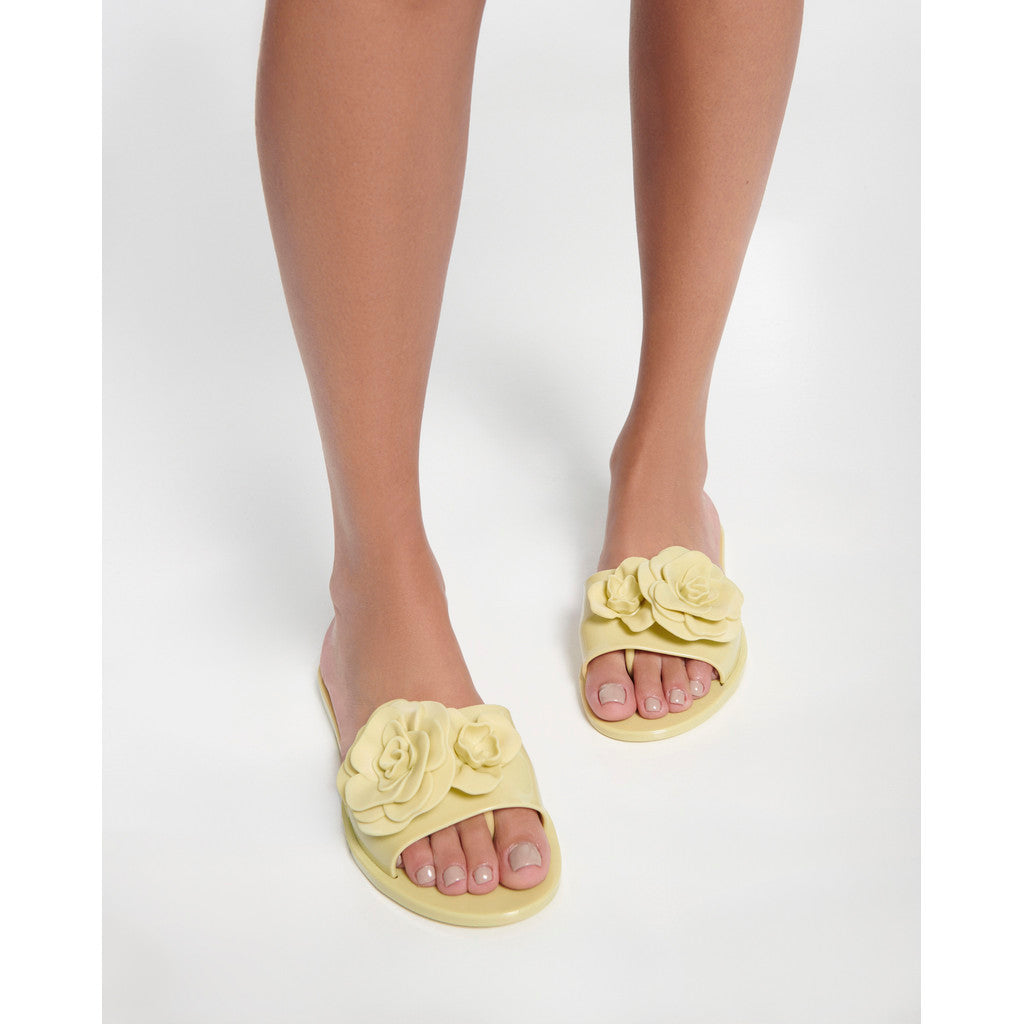 Melissa Melissa Babe Petals Ad SLIDE BO948 GREEN